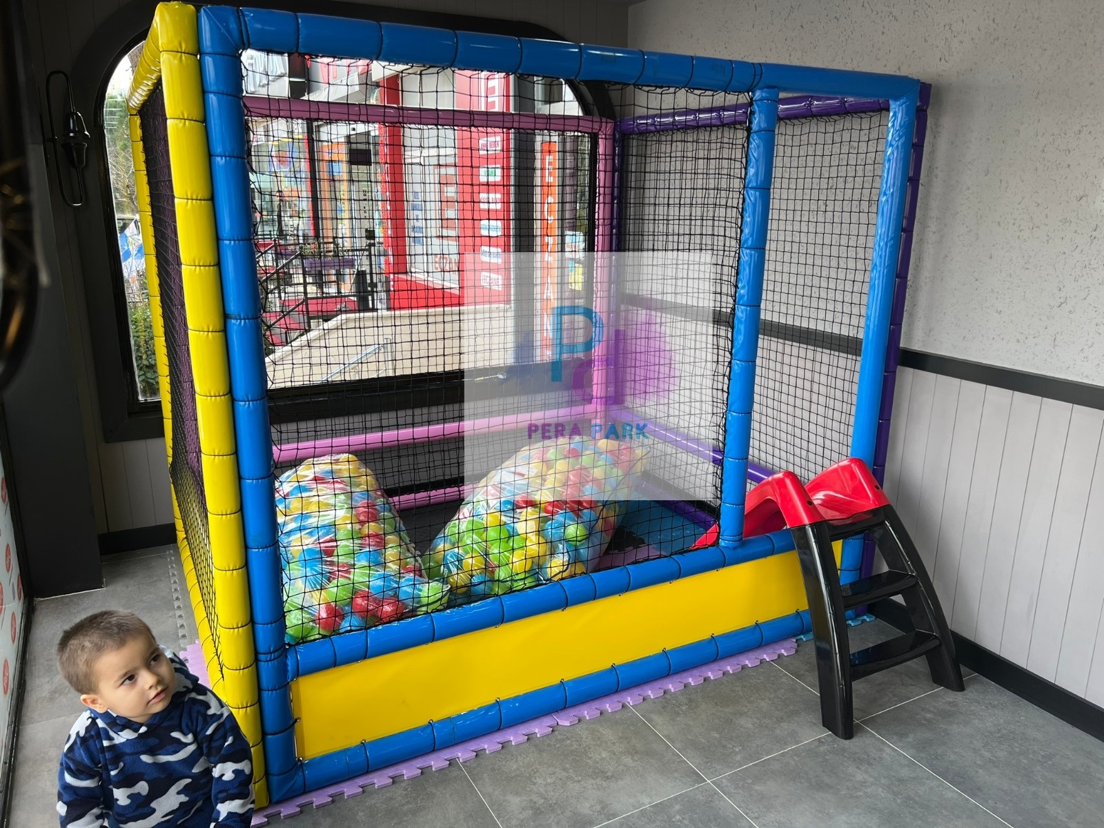 200x200 cm Top Havuzu - Görsel 3